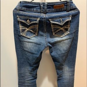 Wallflower jeans